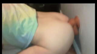 Həyat yoldaşım belə, ən azı, bu