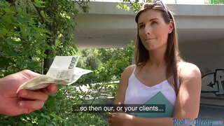 ���ద్ధతి పార్క్ ఫక్ తో ఆకర్షణీయమైన అభిలాషి ఐరోపా