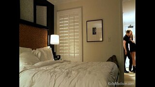 ���้อนแรงโรงแรมห้องเซ็กซ์กับ Busty ภรรยา