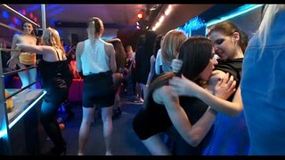 Вълнуващи сладкиши и диви нужди на скъперници