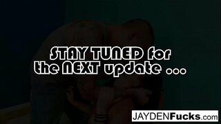 Hot brunette fucks i a charaid