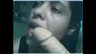 ���ৃঙ্গাকার শিক্ষক Daniela মোরগ পায়ী